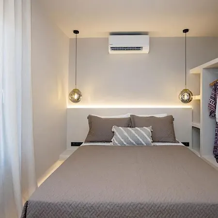 Ferienhaus Pearle And *
